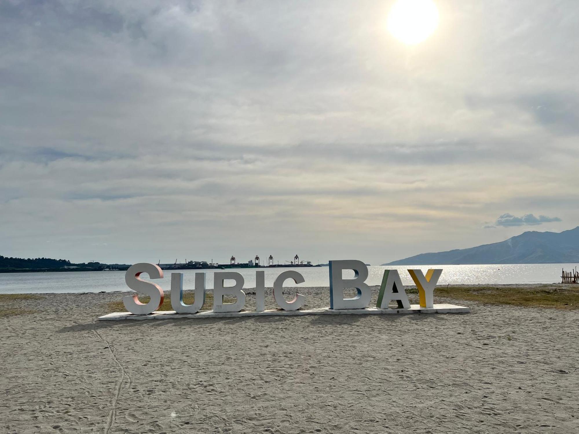 Charm'S Place Olongapo Ngoại thất bức ảnh
