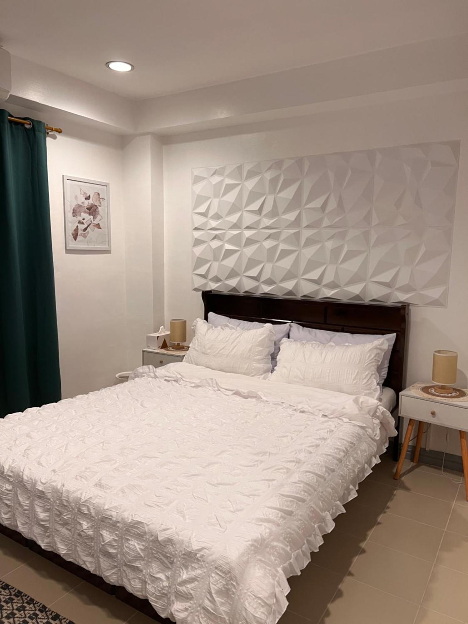 Charm'S Place Olongapo Ngoại thất bức ảnh